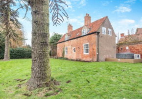 The Farm House - Southwell